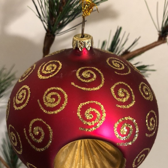 Vintage glass Christmas ornament red - Picture 2 of 5